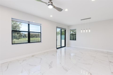 Touwnhouse à vendre à Boca Raton, Floride: 3 chambres, 187.66 m2 № 2240938 - photo 11