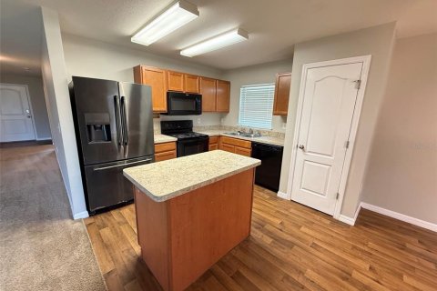 House in Ruskin, Florida 3 bedrooms, 130.99 sq.m. № 2424369 - photo 4