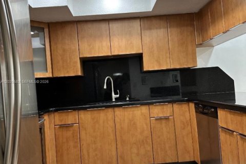 Touwnhouse à Hialeah, Floride 3 chambres, 149.2 m2 № 2184238