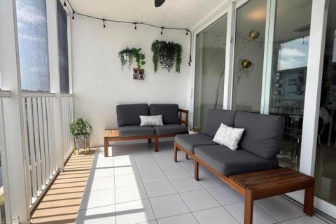 Condo in Lighthouse Point, Florida, 2 bedrooms  № 2185725 - photo 21