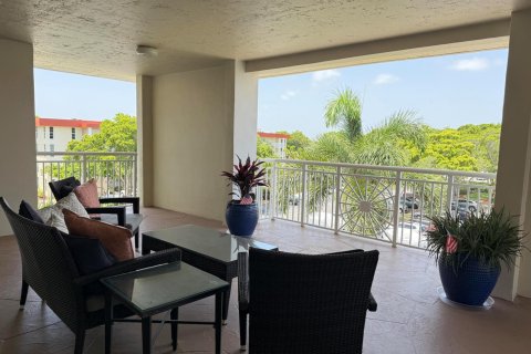 Condo in Lighthouse Point, Florida, 2 bedrooms  № 2185725 - photo 24