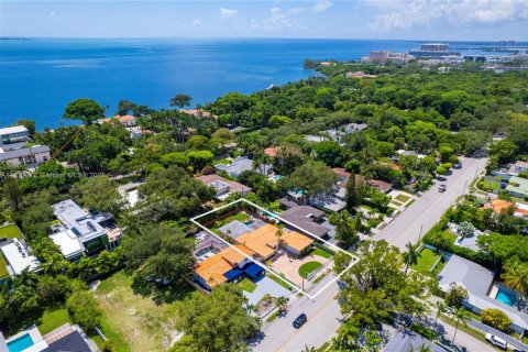 Купить виллу или дом в Майами, Флорида 5 спален, 290.41м2, № 2029062 - фото 7