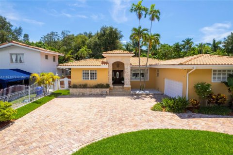 Купить виллу или дом в Майами, Флорида 5 спален, 290.41м2, № 2029062 - фото 3