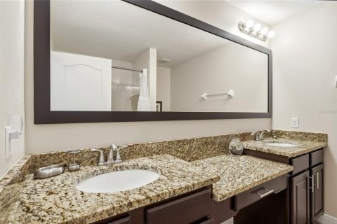 Adosado en venta en Davenport, Florida, 3 dormitorios, 151.62 m2 № 2236103 - foto 25