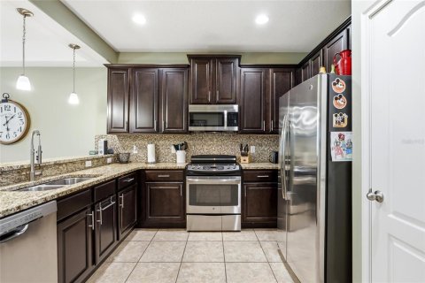Adosado en venta en Davenport, Florida, 3 dormitorios, 151.62 m2 № 2236103 - foto 12