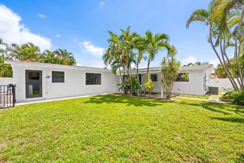 Casa en venta en Pompano Beach, Florida, 3 dormitorios, 155.24 m2 № 2382996 - foto 19