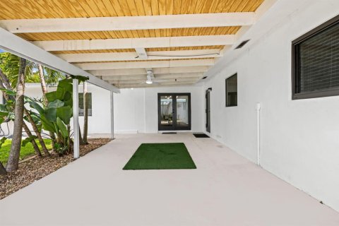 Casa en venta en Pompano Beach, Florida, 3 dormitorios, 155.24 m2 № 2382996 - foto 21