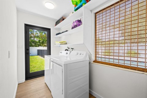 Casa en venta en Pompano Beach, Florida, 3 dormitorios, 155.24 m2 № 2382996 - foto 22