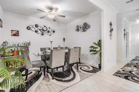 House in Zephyrhills, Florida 2 bedrooms, 131.27 sq.m. № 1843225 - photo 17