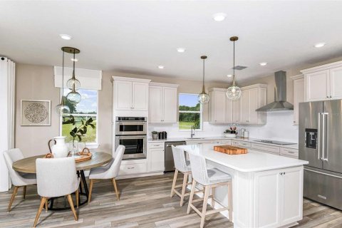 House in Spring Hill, Florida 4 bedrooms, 171.87 sq.m. № 2167208 - photo 4