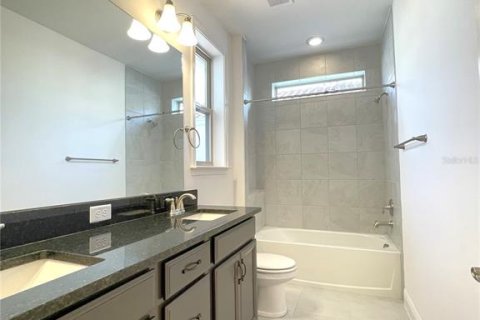 Villa ou maison à vendre à Orlando, Floride: 4 chambres, 213.4 m2 № 2414077 - photo 24