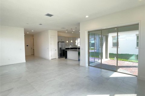 Villa ou maison à vendre à Orlando, Floride: 4 chambres, 213.4 m2 № 2414077 - photo 5