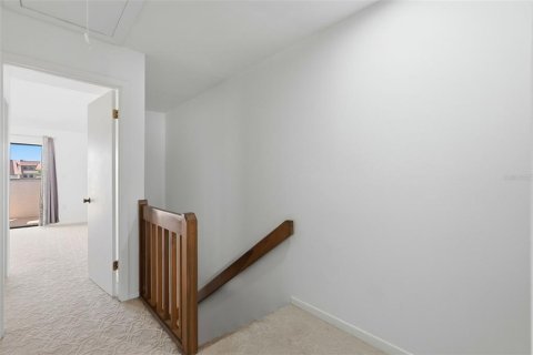 Townhouse in Tierra Verde, Florida 2 bedrooms, 139.35 sq.m. № 2195174 - photo 16