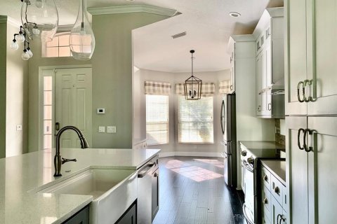 Casa en alquiler en University Park, Florida, 3 dormitorios, 185.34 m2 № 1904187 - foto 7