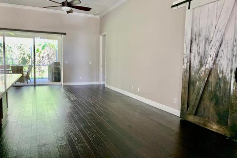 Casa en alquiler en University Park, Florida, 3 dormitorios, 185.34 m2 № 1904187 - foto 11