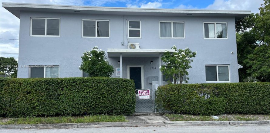 Квартира в Майами, Флорида 2 спальни, 39.48м2 № 1963818