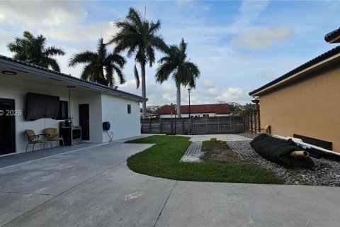 Villa ou maison à vendre à Miami, Floride: 3 chambres, 133.78 m2 № 2062623 - photo 19
