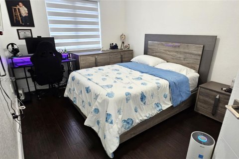 Villa ou maison à vendre à Miami, Floride: 3 chambres, 133.78 m2 № 2062623 - photo 16