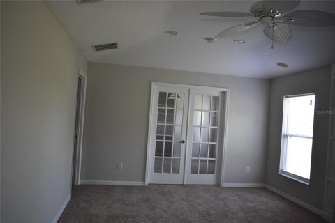 House in Mount Dora, Florida 4 bedrooms, 201.13 sq.m. № 1903352 - photo 15