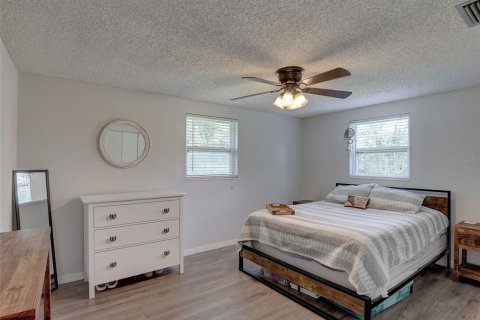 Casa en venta en Odessa, Florida, 4 dormitorios, 154.96 m2 № 2356763 - foto 25