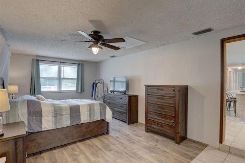 Casa en venta en Odessa, Florida, 4 dormitorios, 154.96 m2 № 2356763 - foto 19