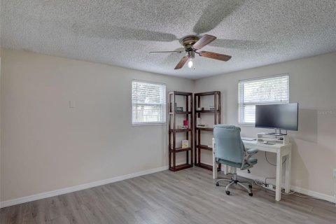 Casa en venta en Odessa, Florida, 4 dormitorios, 154.96 m2 № 2356763 - foto 28