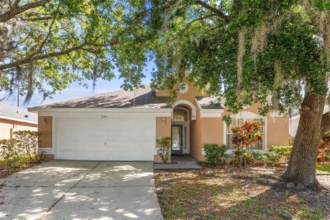 House in Kissimmee, Florida 3 bedrooms, 167.78 sq.m. № 2102537