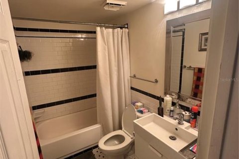 Copropriété à vendre à Clearwater, Floride: 3 chambres, 118.91 m2 № 1841515 - photo 21