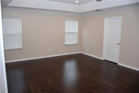 House in Ocoee, Florida 4 bedrooms, 288.74 sq.m. № 1912343 - photo 13