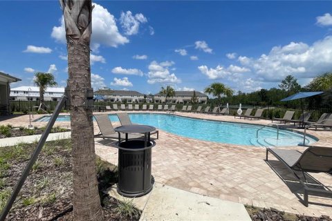 Adosado en alquiler en Kissimmee, Florida, 3 dormitorios, 161.46 m2 № 1883541 - foto 21