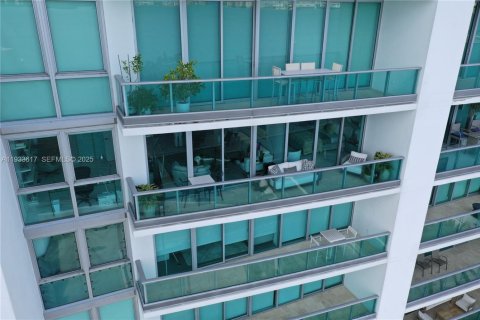 Condo in Miami, Florida, 2 bedrooms № 2088660 - photo 5