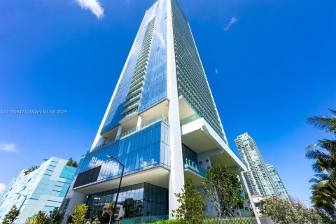 Condo in Miami, Florida, 4 bedrooms  № 1653191 - photo 24