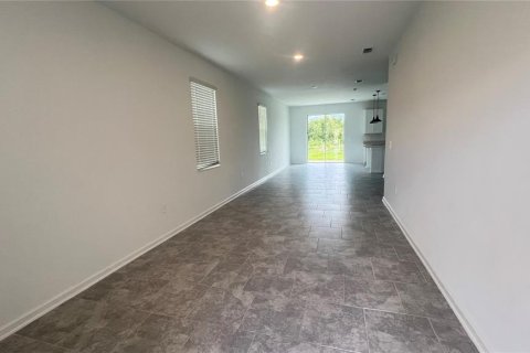 Touwnhouse à louer à Davenport, Floride: 3 chambres, 174.01 m2 № 2091422 - photo 11
