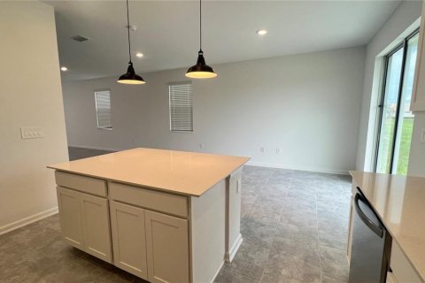 Touwnhouse à louer à Davenport, Floride: 3 chambres, 174.01 m2 № 2091422 - photo 22