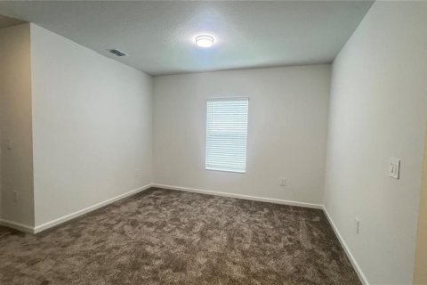 Touwnhouse à louer à Davenport, Floride: 3 chambres, 174.01 m2 № 2091422 - photo 17
