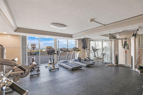 Condo in Miami Beach, Florida, 1 bedroom  № 2051443 - photo 26