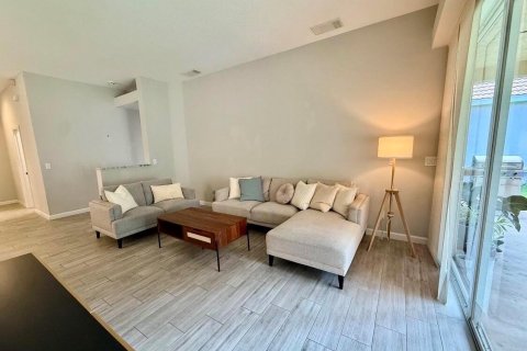 Villa ou maison à vendre à Port St. Lucie, Floride: 3 chambres, 131.09 m2 № 2248095 - photo 5