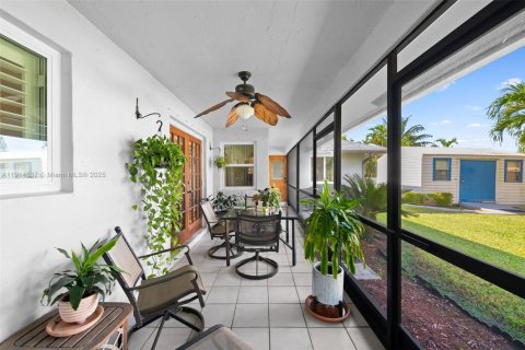 Casa en venta en Plantation, Florida, 3 dormitorios, 218.69 m2 № 1970564 - foto 20