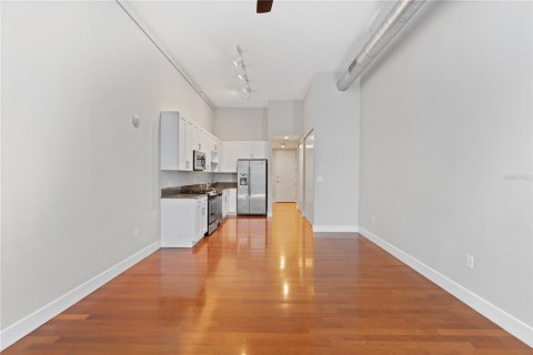 Condominio en alquiler en Orlando, Florida, 1 dormitorio, 48.31 m2 № 1878252 - foto 26