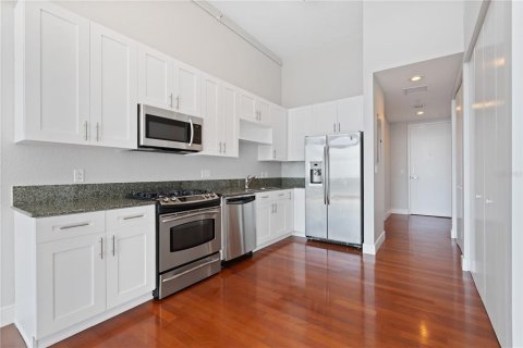 Condominio en alquiler en Orlando, Florida, 1 dormitorio, 48.31 m2 № 1878252 - foto 13