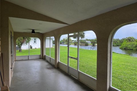 Villa ou maison à louer à Port Charlotte, Floride: 3 chambres, 152.82 m2 № 1814954 - photo 12