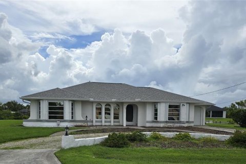 Villa ou maison à Port Charlotte, Floride 3 chambres, 152.82 m2 № 1814954