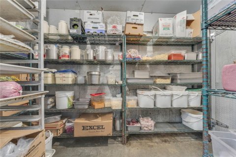 Immobilier commercial à vendre à Miami, Floride № 2036368 - photo 23