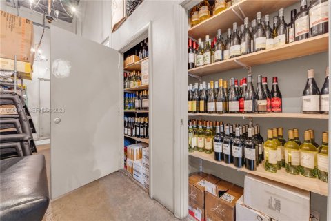 Immobilier commercial à vendre à Miami, Floride № 2036368 - photo 27