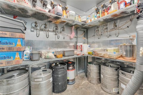 Immobilier commercial à vendre à Miami, Floride № 2036368 - photo 25