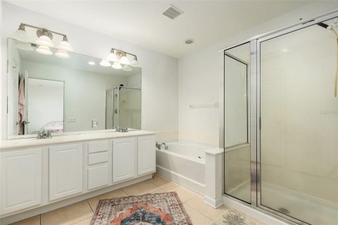 Townhouse in Orlando, Florida 2 bedrooms, 192.68 sq.m. № 2216976 - photo 9