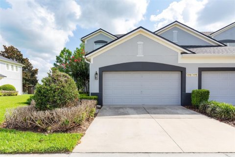 Townhouse in Orlando, Florida 2 bedrooms, 192.68 sq.m. № 2216976 - photo 2