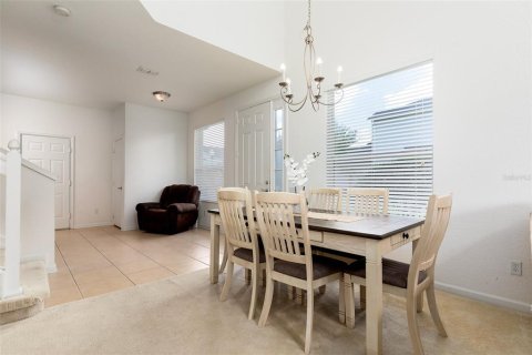 Townhouse in Orlando, Florida 2 bedrooms, 192.68 sq.m. № 2216976 - photo 6
