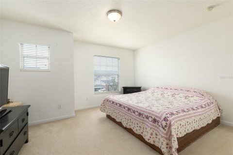 Townhouse in Orlando, Florida 2 bedrooms, 192.68 sq.m. № 2216976 - photo 8