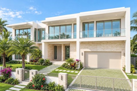 House in North Miami, Florida 5 bedrooms № 2381389